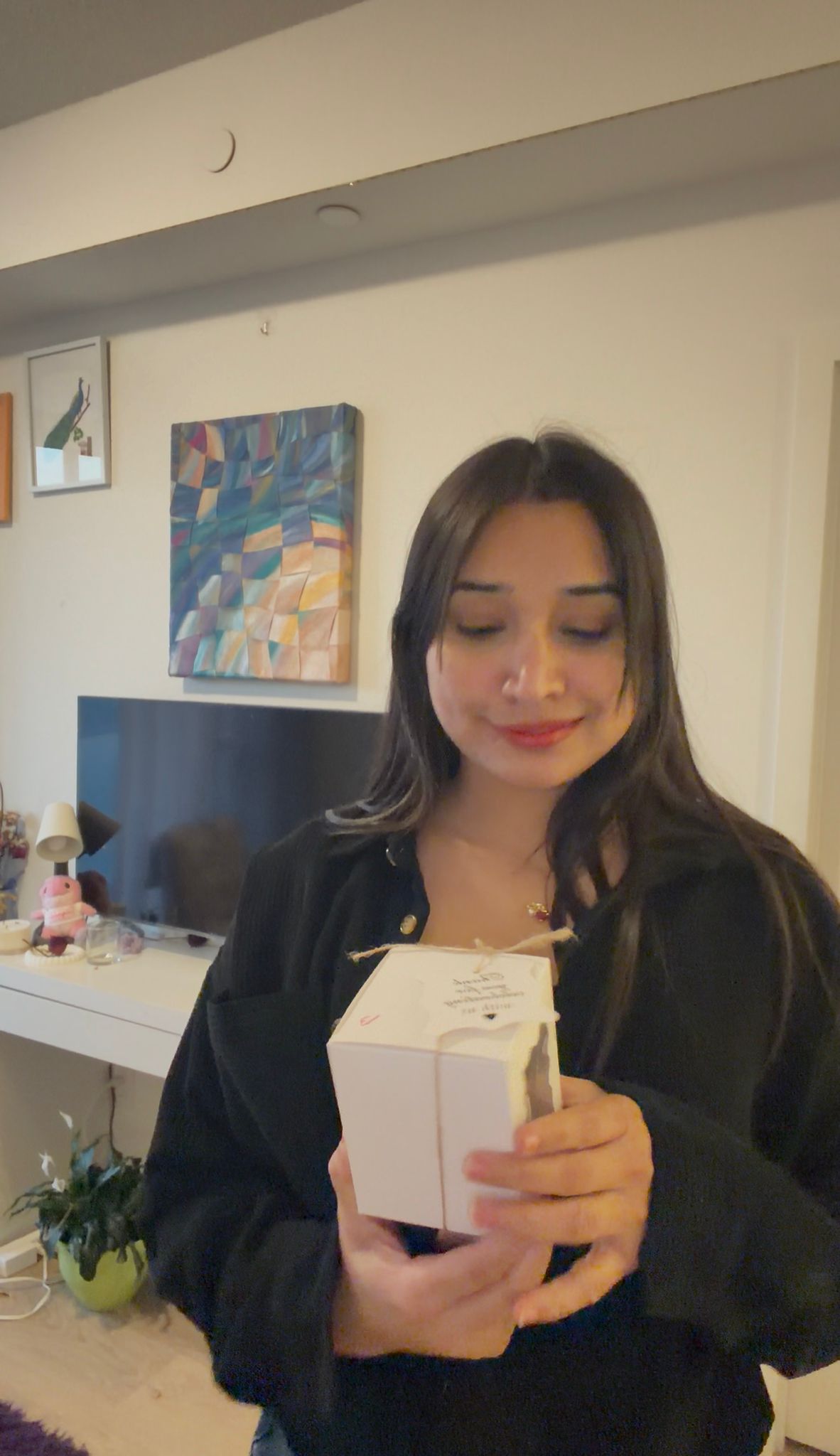 Making Aveeraa Candles